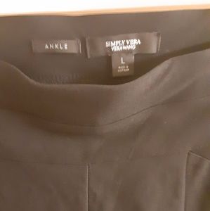 Womens Ancle Cut Slacks